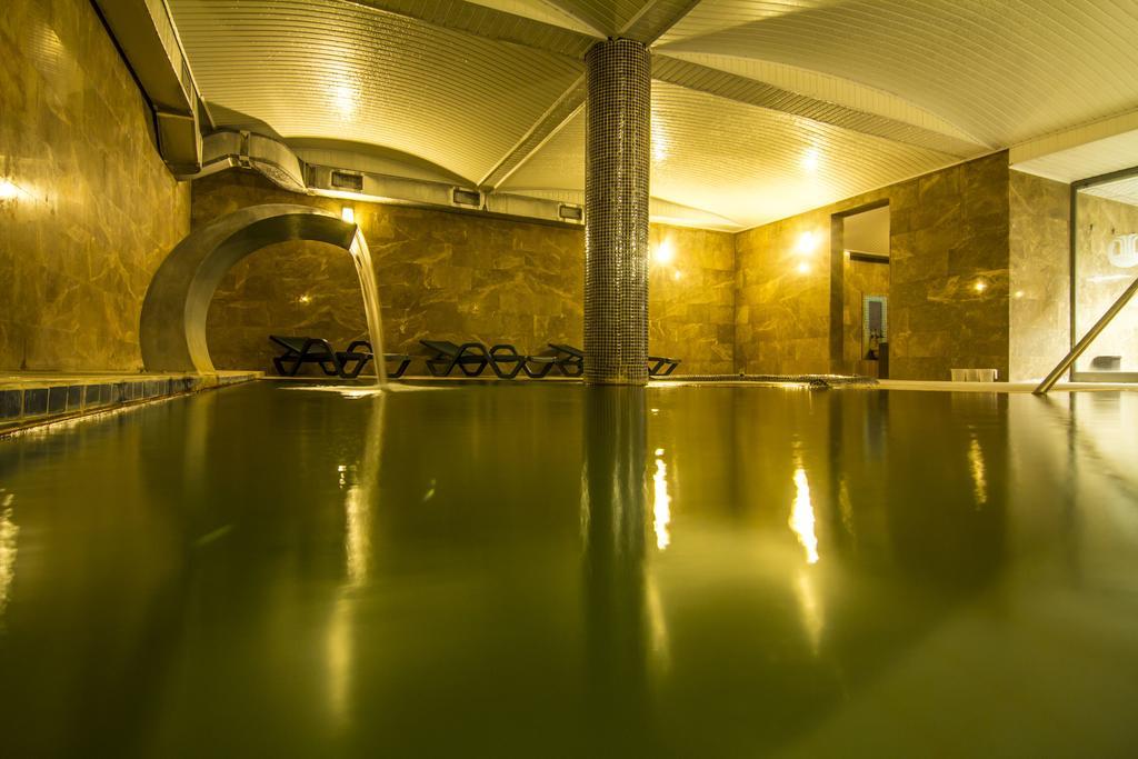 Grand Terme Hotel Kirsehir Bagian luar foto