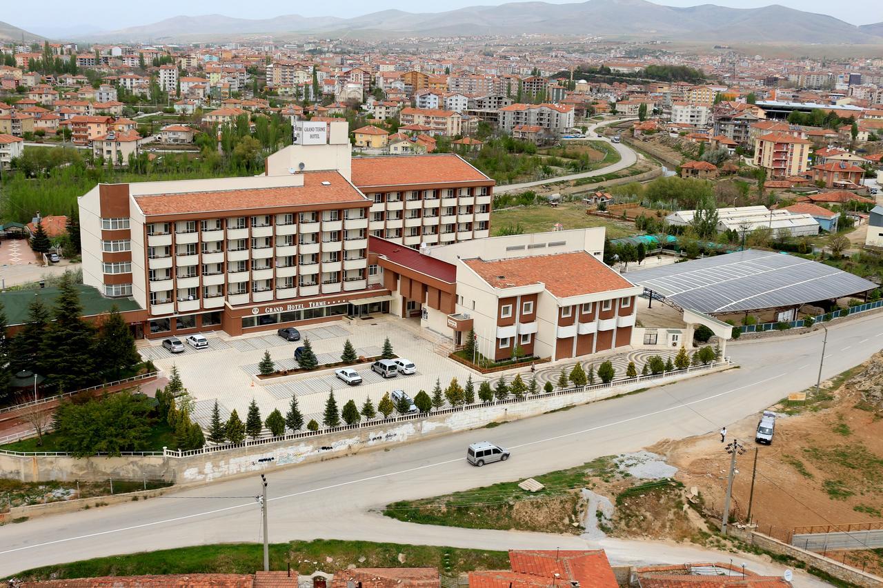Grand Terme Hotel Kirsehir Bagian luar foto
